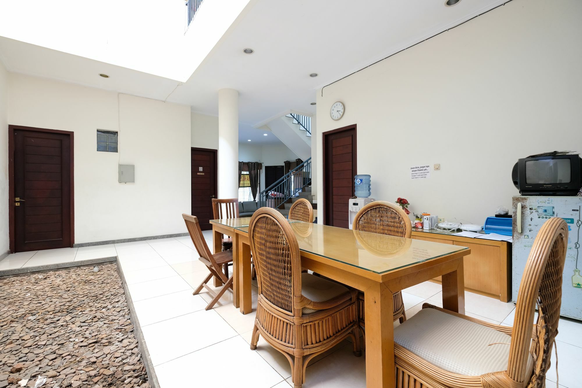 Reddoorz Plus Near Simpang Lima Semarang Exteriér fotografie